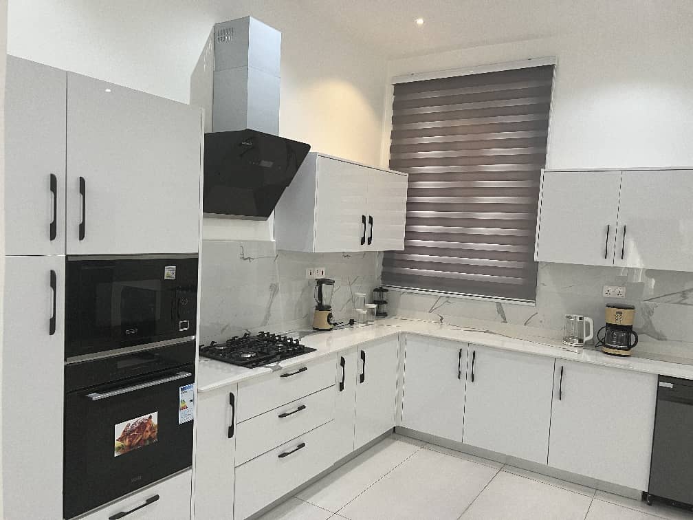 3 bedrooms with a maid’s quarters